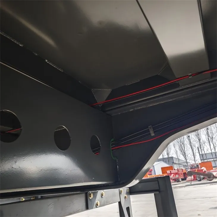 Heavy duty rear dump semi-trailer Heavy duty rear dump semi-trailer